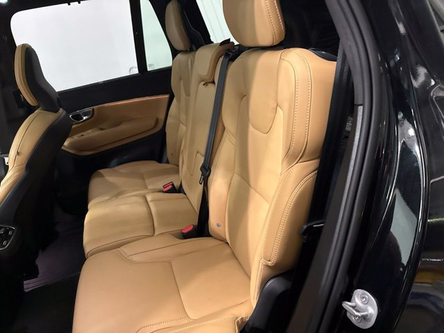 Used 2024 Volvo XC90 B6 Ultimate w/ Protection Package Premier AWD/4WD image 16