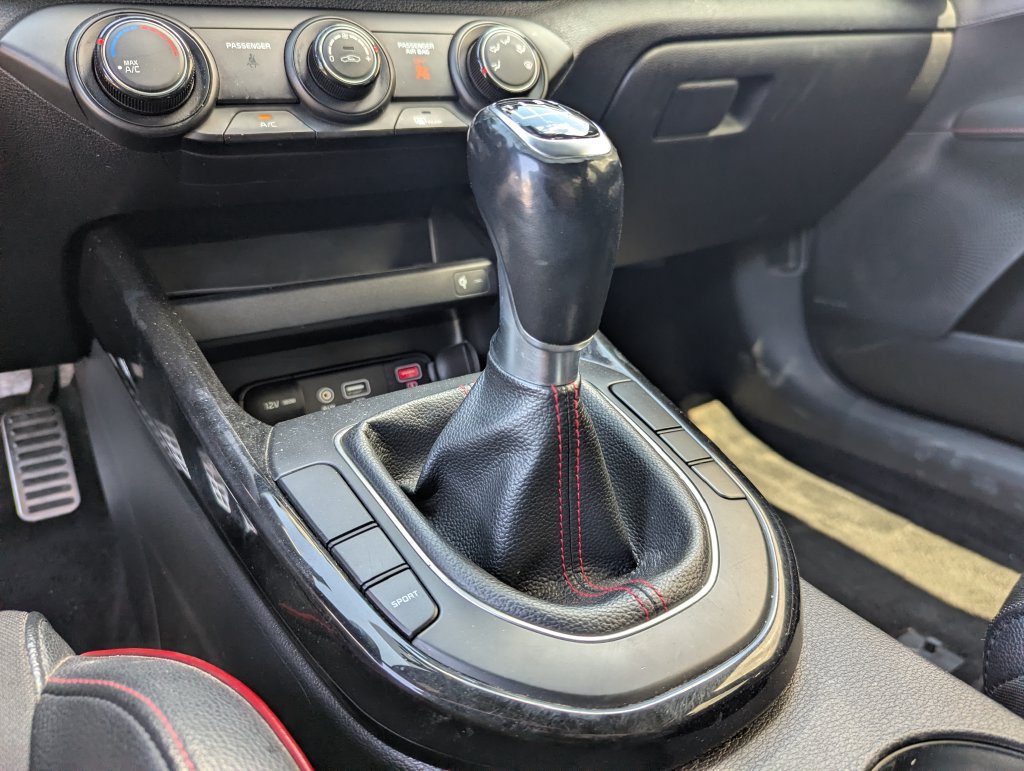 Used 2020 Kia Forte GT FWD image 14
