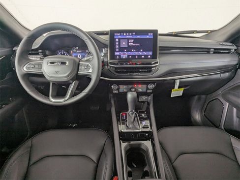 New 2026 Jeep Compass Limited image 14