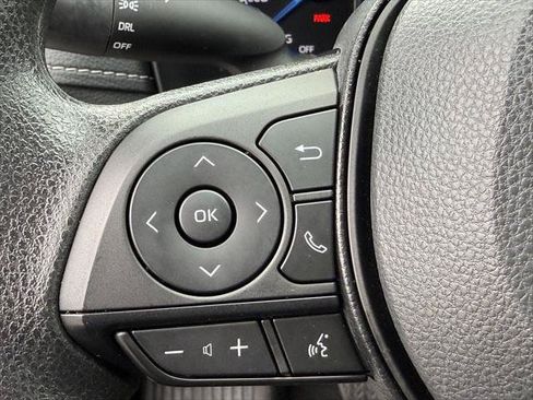 Certified 2025 Toyota RAV4 LE AWD/4WD image 22