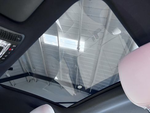 Used 2021 Mercedes-Benz CLA 250 image 23