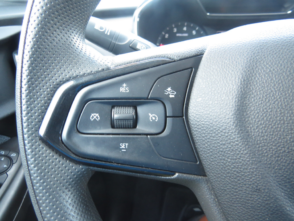 Certified 2023 Chevrolet TrailBlazer LT w/ Convenience Package FWD image 36