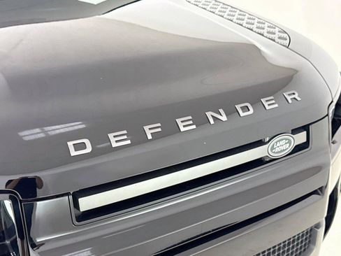 Used 2024 Land Rover Defender 110 Carpathian Edition AWD/4WD image 33