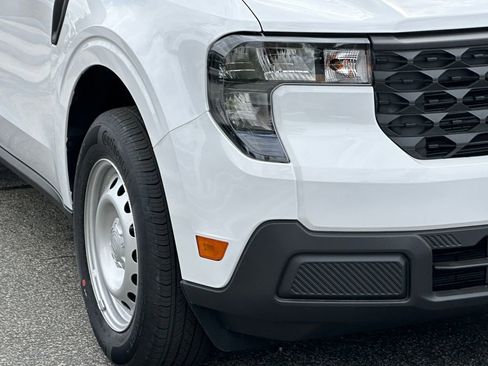 New 2025 Ford Maverick XL FWD image 14