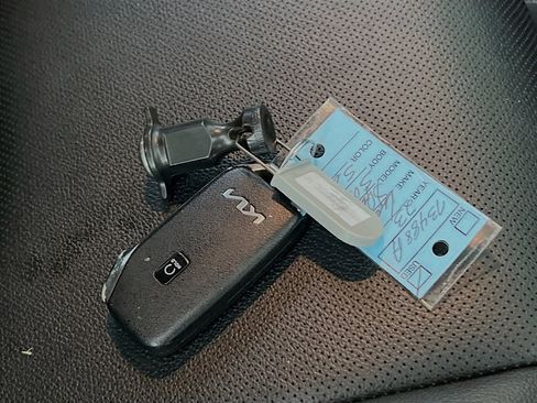 Used 2023 Kia Sportage EX image 36