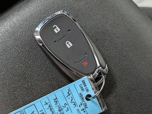 Used 2021 Chevrolet Equinox LS FWD image 25