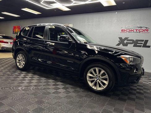 Used 2017 BMW X3 sDrive28i image 2