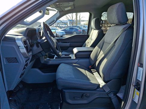 Certified 2022 Ford F150 XLT w/ Equipment Group 302A High image 13