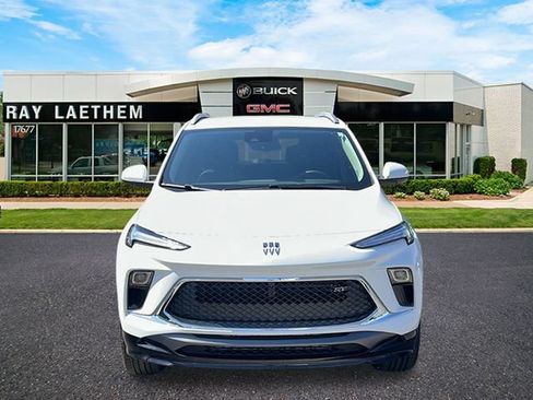 New 2026 Buick Encore GX Sport Touring w/ Advanced Technology Package AWD/4WD image 8