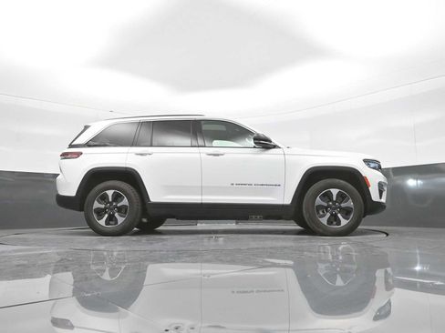 Used 2024 Jeep Grand Cherokee Limited 4xe AWD/4WD image 58