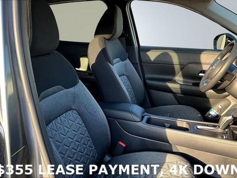New 2026 Nissan Kicks SV w/ SV Premium Package image 11