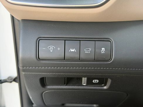 Used 2023 Hyundai Santa Fe Limited w/ Cargo Package AWD/4WD image 10