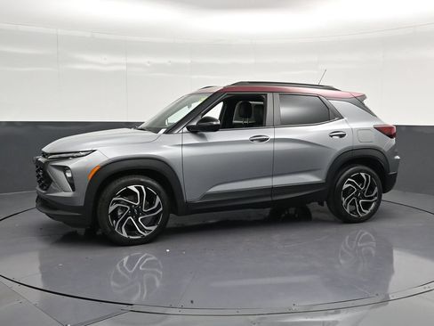 Used 2024 Chevrolet TrailBlazer RS w/ Convenience Package FWD image 7