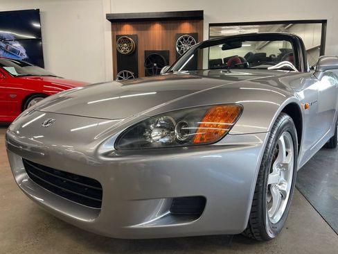 Used 2001 Honda S2000 image 30