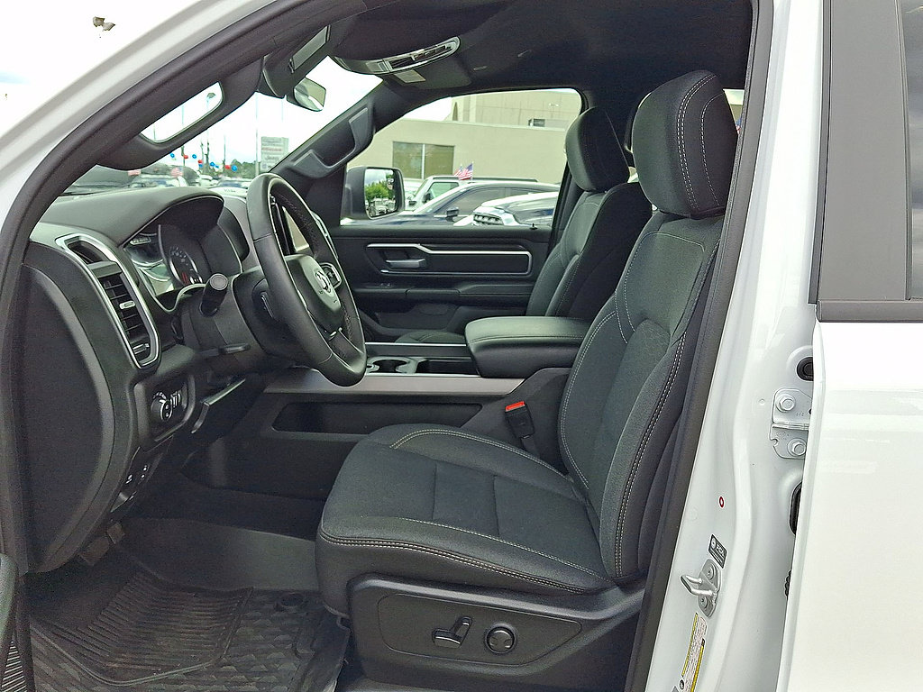 Certified 2026 RAM 1500 Big Horn AWD/4WD image 17