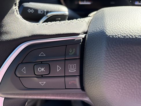 New 2025 Jeep Grand Cherokee Limited image 26