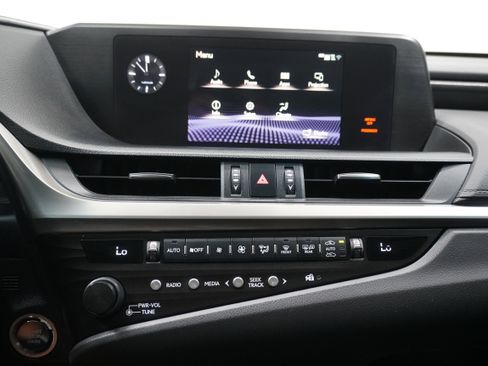 Used 2019 Lexus ES 350 w/ Accessory Package 2 image 21