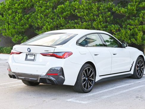 Used 2023 BMW i4 eDrive40 w/ M Sport Package image 4