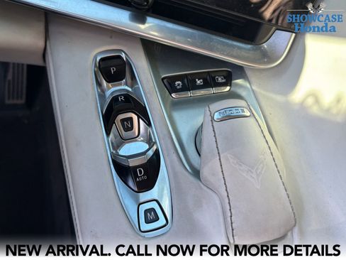 Used 2022 Chevrolet Corvette Stingray Premium Conv w/ Z51 Performance Package image 9