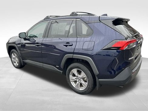 Certified 2024 Toyota RAV4 XLE w/ Convenience Package image 4