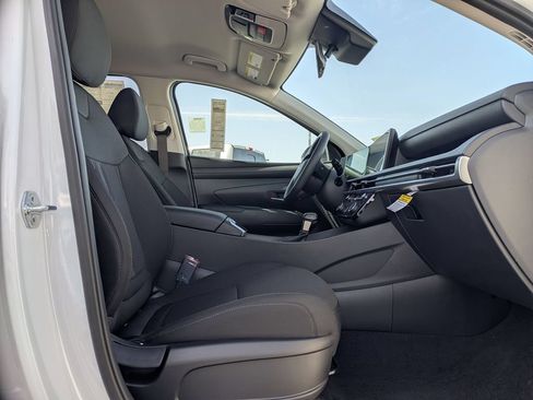 New 2026 Hyundai Tucson SEL Plus FWD image 9