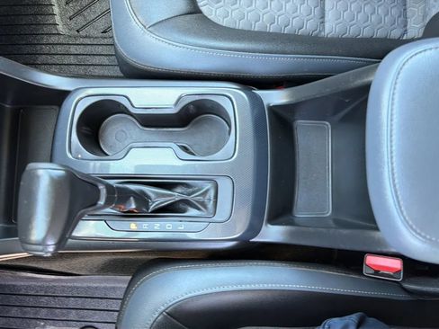 Used 2018 Chevrolet Colorado Z71 AWD/4WD image 29