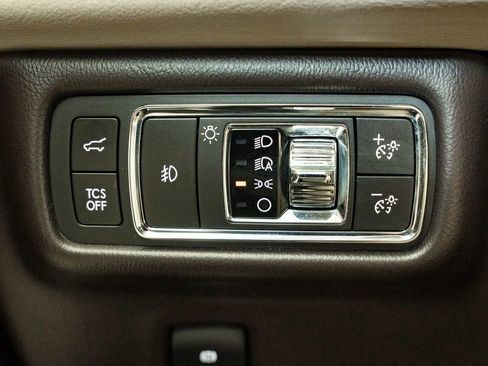 Used 2022 Lincoln Nautilus Black Label w/ Class II Trailer Tow Package AWD/4WD image 26