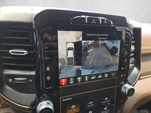 Used 2024 RAM 3500 Limited w/ Towing Technology Group AWD/4WD image 19