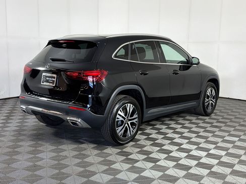 Certified 2025 Mercedes-Benz GLA 250 image 9