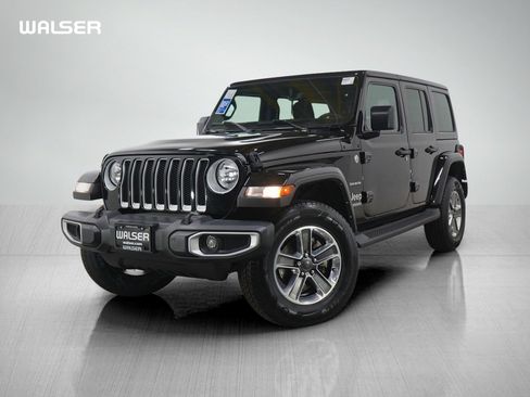 Used 2021 Jeep Wrangler Unlimited Sahara w/ Uconnect 4C Nav & Sound Group AWD/4WD image 1