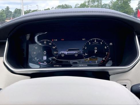 Used 2020 Land Rover Range Rover Long Wheelbase Autobiography AWD/4WD image 26