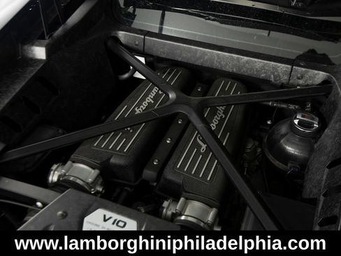 Used 2015 Lamborghini Huracan LP 610-4 AWD/4WD image 52