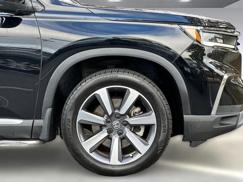 Certified 2023 Honda Pilot Elite image 36