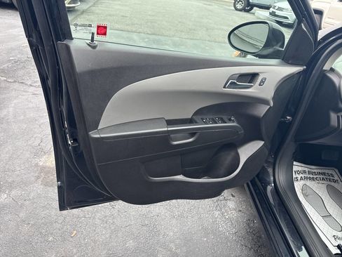 Used 2015 Chevrolet Sonic LTZ image 14
