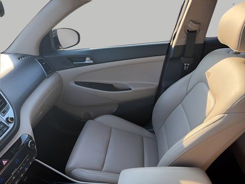 Used 2016 Hyundai Tucson Limited w/ Option Group 03 image 22