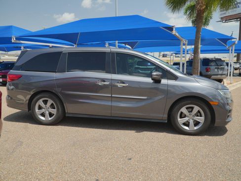 Used 2020 Honda Odyssey EX image 4