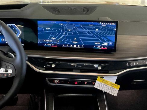 New 2026 BMW X5 xDrive50e w/ Climate Comfort Package image 6