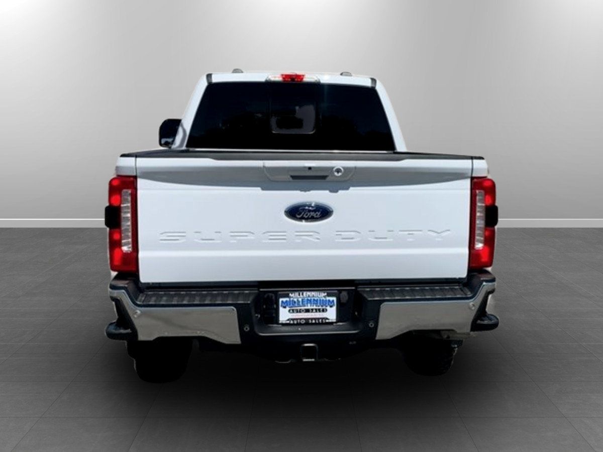 Used 2023 Ford F350 Lariat w/ Tremor Off-Road Package AWD/4WD image 6