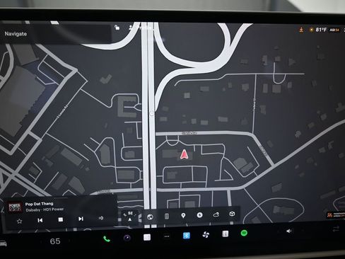 Used 2022 Tesla Model X Plaid AWD/4WD image 13