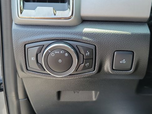 Used 2023 Ford Ranger XLT w/ Equipment Group 301A Mid RWD image 14