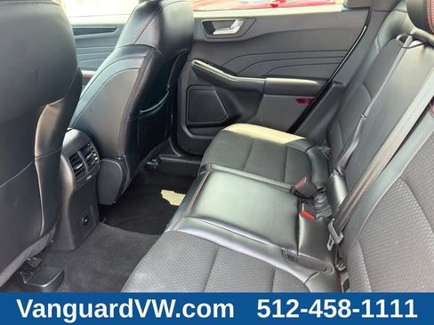 Used 2025 Ford Escape ST-Line Select AWD/4WD image 33