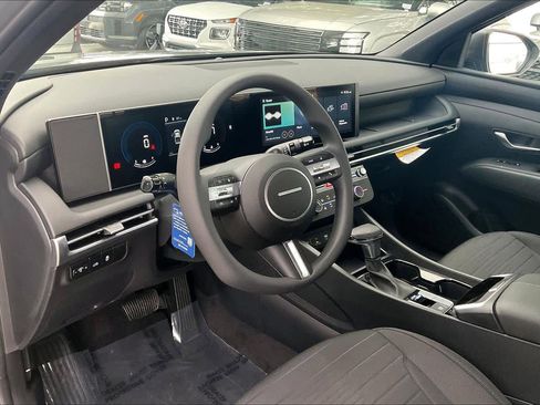Certified 2026 Hyundai Santa Cruz SE AWD/4WD image 18