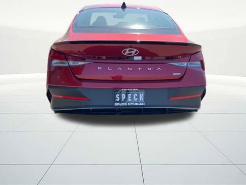 New 2025 Hyundai Elantra SEL image 26