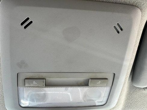 Used 2019 Chevrolet Sonic LT w/ Convenience Package image 39