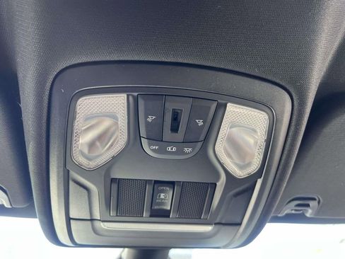 Used 2021 RAM 1500 Big Horn AWD/4WD image 37