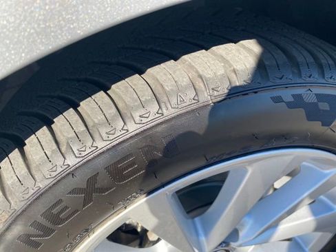 Used 2022 Toyota Camry SE image 21