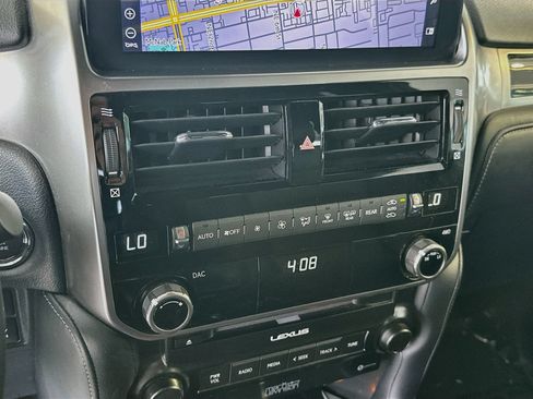 Used 2022 Lexus GX 460 Premium w/ Premium Plus Package AWD/4WD image 15