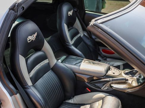 Used 2003 Chevrolet Corvette Coupe RWD image 33