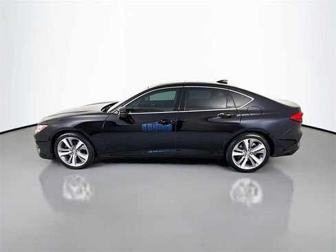 Used 2023 Acura TLX SH-AWD w/ Advance Package image 2