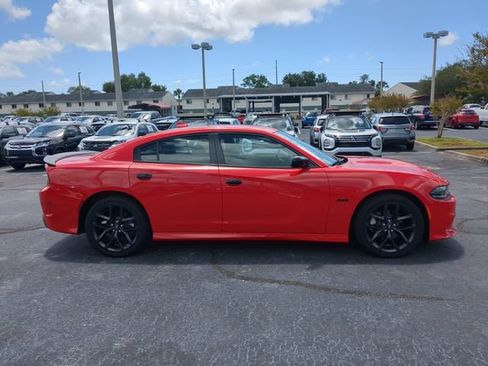 Used 2023 Dodge Charger R/T w/ Harman/Kardon Audio Group RWD image 5